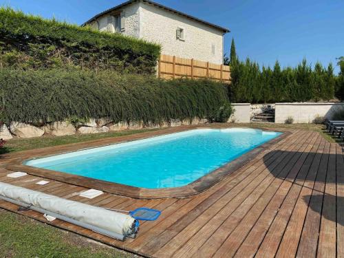 Chalais House | Villa with Pool in Dordogne Countryside