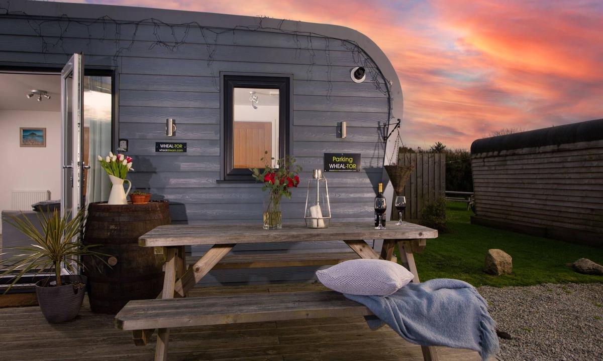 Helford Passage Cottage | Wheal Tor Lodge