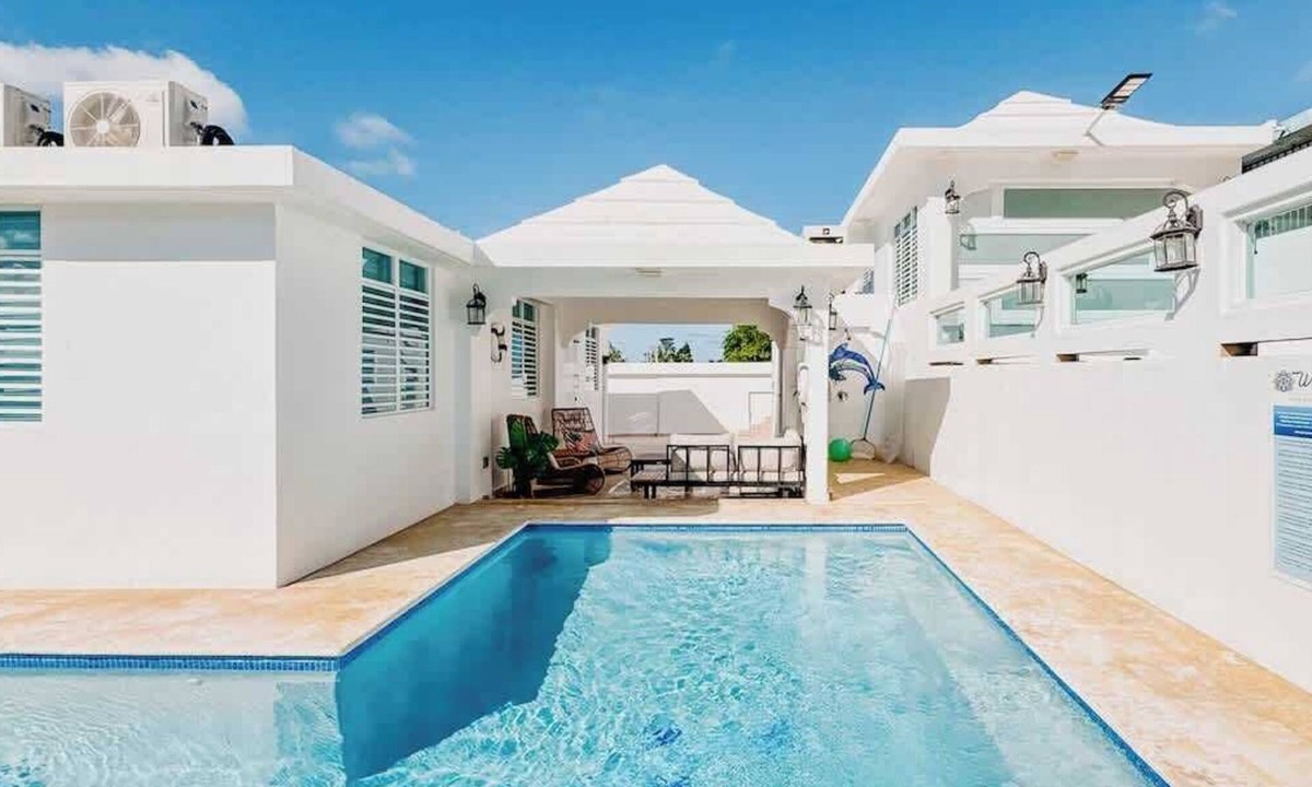 Hato Abajo House | WhitePeacock | Private Pool & Near Amazing Beaches