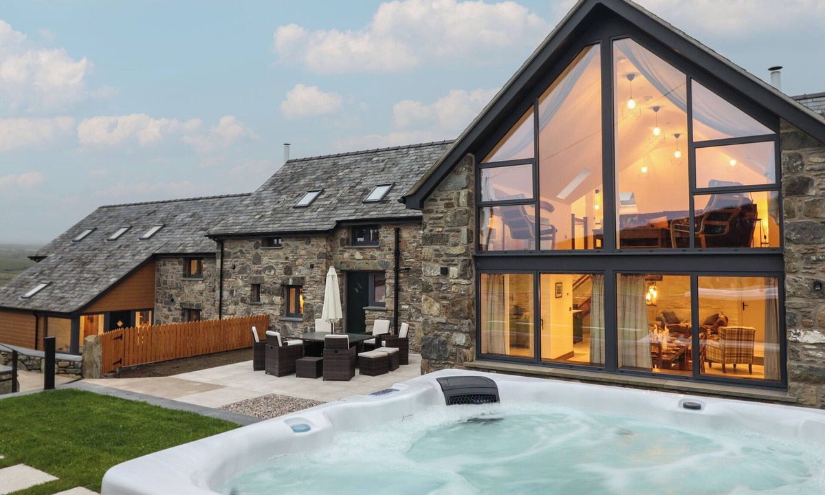 Cwmtirmynach Cottage | Y Côr