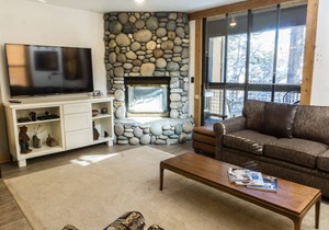 114 m² Condo ∙ 4 bedrooms ∙ 7 guests