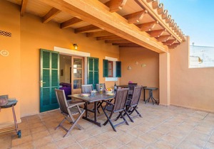 297 m² Villa ∙ 3 bedrooms ∙ 6 guests
