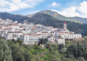 3 bedroom accommodation in Genalguacil