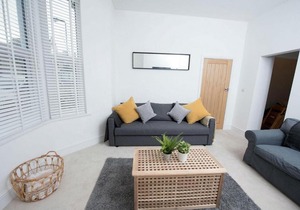 Lovely, Modern 2 Bed Apartment in Central Cardiff