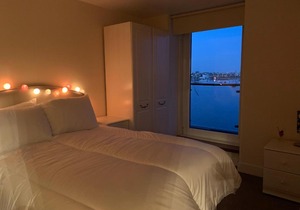 Luxury Cardiff Bay Flat - Free Parking