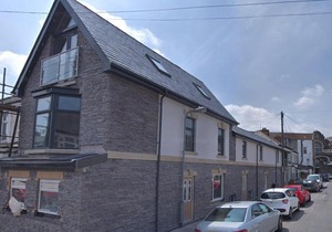 Spacious Self Contained New Build, 10 Minutes from City Centre