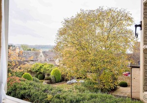 Top Cottage, BROADWAY