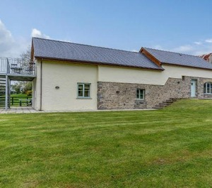 Cwm Hyfryd 