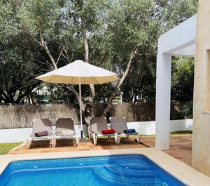 Holiday Cala Ferrera Persons Bedrooms 