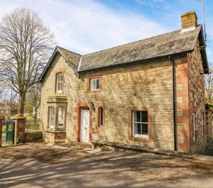 South Lodge 