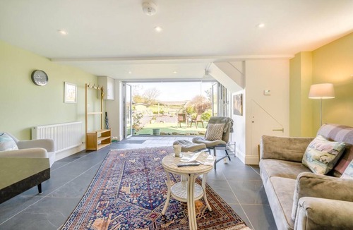 Flookburgh House | 1 Bed in Grange-over-sands (oc-85499)
