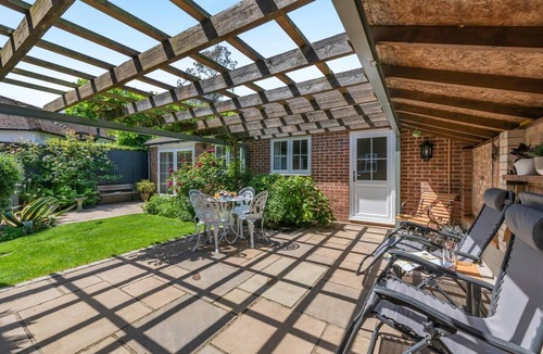 Ticehurst House | 1 Bed in Wadhurst (oc-79495)