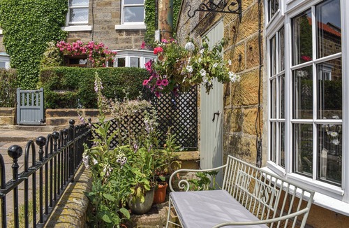 Castleton Cottage | 1 bedroom accommodation in Castleton