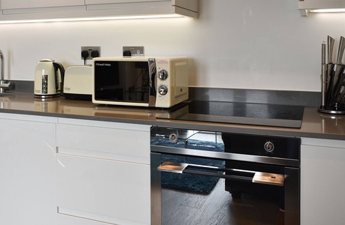 St Albans Cottage | 1 bedroom accommodation in St Albans