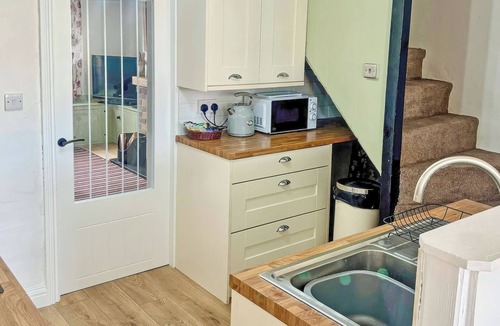 Rhuddlan Cottage | 1 bedroom accommodation in Rhuddlan