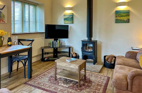Kenfig Cottage | 1 bedroom accommodation in Kenfig, near Porthcawl