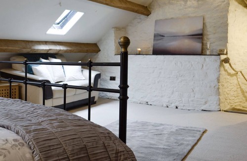 Bridgend Cottage | 1 bedroom accommodation in Bettws