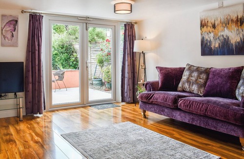 Bishopswood Cottage | 1 bedroom accommodation in Bishopswood, near Chard