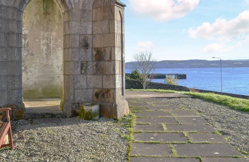Strone Cottage | 1 bedroom accommodation in Strone, near Dunoon