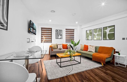 Birmingham City Centre Apartment | #183 Kettleworks Luxury City Stay - Sleeps 3