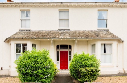 Leamington Spa Apartment | 1Bed Flat with parking Royal Leamington Spa - Pass the Keys