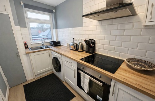 Perry Barr Apartment | 2 Bed Arden Apartment, Parking, Top Location