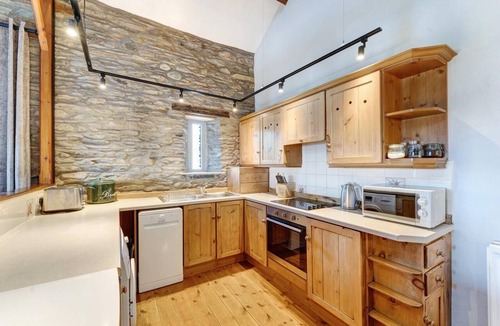 Ambleside Cottage | 2 Bed in Ambleside (oc-lr177)