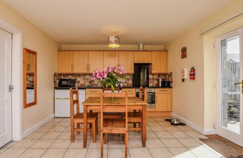 Bala Cottage | 2 Bed in Bala (oc-86964)