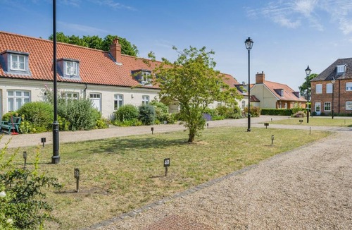 Blythburgh Cottage | 2 Bed in Blythburgh (oc-w42765)