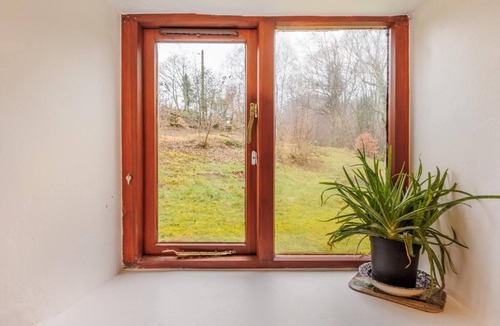Llanelltyd Cottage | 2 Bed in Bontddu (oc-t28147)