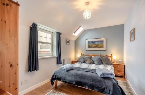 Little Haven House | 2 Bed in Broad Haven oc-h33632
