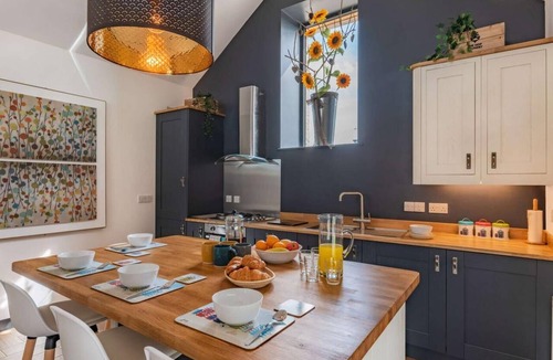 Cilgerran Cottage | 2 Bed in Cardigan (oc-83919)