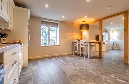 Halesworth Cottage | 2 Bed in Heveningham (oc-w29035)