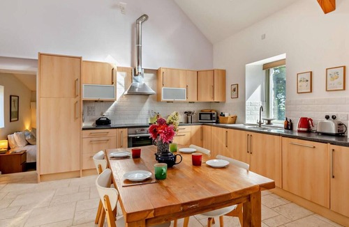 Honiton Cottage | 2 Bed in Honiton (oc-93402)