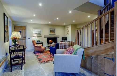 Huntly Cottage | 2 Bed in Huntly (oc-93789)