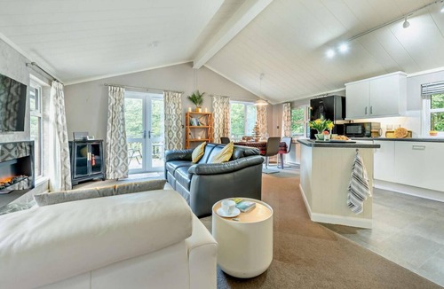 Narberth Ski Chalet | 2 Bed in Narberth (oc-s28094)