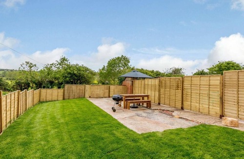Eckington Cottage | 2 Bed in Pershore (oc-83007)