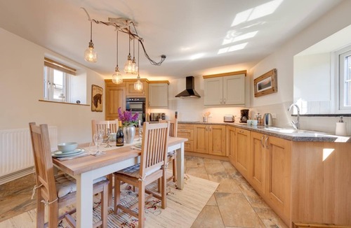 Scurlage Cottage | 2 Bed in Reynoldston (oc-hh502)