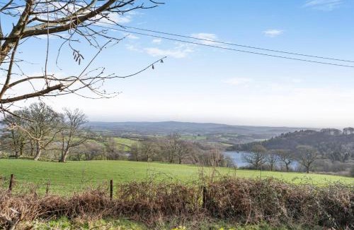 Risca East House | 2 Bed in Risca oc-b35977