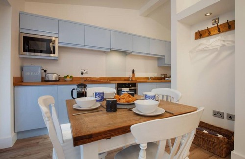 Shaldon Ski Chalet | 2 Bed in Shaldon (oc-hyggeh)