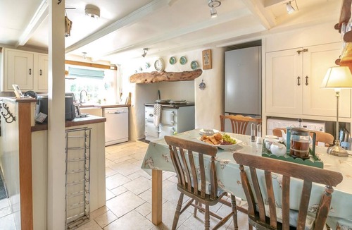 Helford Passage Cottage | 2 Bed in St. Keverne (oc-m36933)