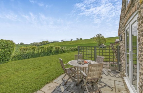 Much Wenlock Cottage | 2 Bed in Stretton Westwood (oc-c40243)
