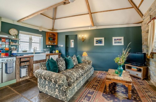 Muchelney Cottage | 2 Bed in Thorney (oc-r32363)