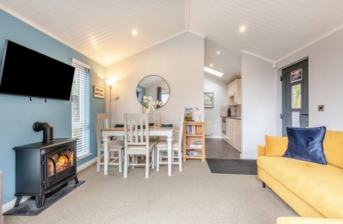Troutbeck Bridge Ski Chalet | 2 Bed in Troutbeck Bridge (oc-p36885)