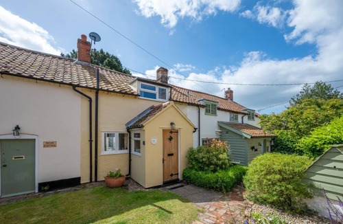 Westleton Cottage | 2 Bed in Westleton (oc-gors)