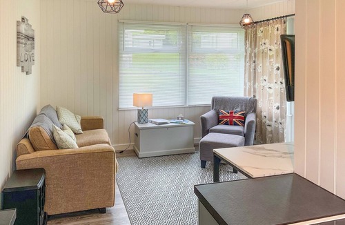 Haverfordwest Cottage | 2 bedroom accommodation in Roch, near Haverfordwest