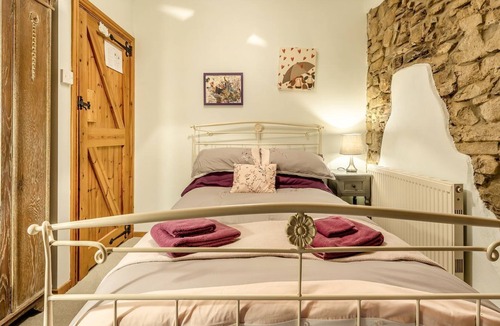 Llanarthney Cottage | 2 bedroom accommodation in Llanarthney