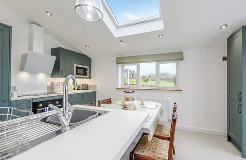 Cross Inn Cottage | 2 bedroom accommodation in Cross Inn, near New Quay