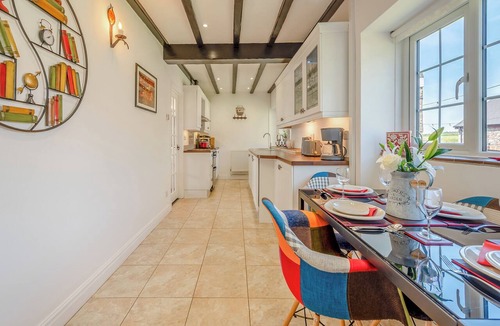 Ferryside Cottage | 2 bedroom accommodation in Ferryside, near Carmarthen