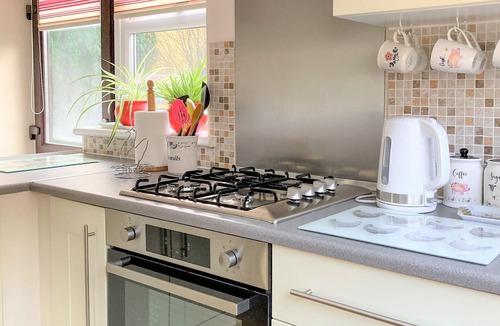 Whitland Cottage | 2 bedroom accommodation in Login, near Newcastle